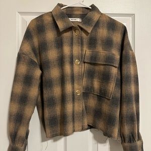 Plaid cropped button down shacket